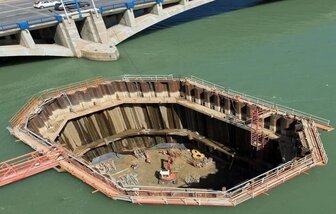 Cofferdam-Construction-Image-1.jpg